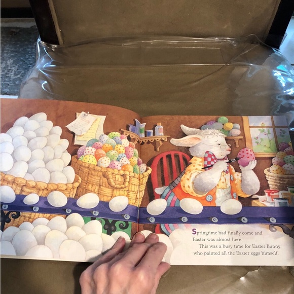 Scholastic The Best Easter Eggs Ever - Picture 4 of 5